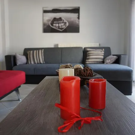 Seaside Family Apartment In Paralia Dionisiou Dış mekan fotoğraf