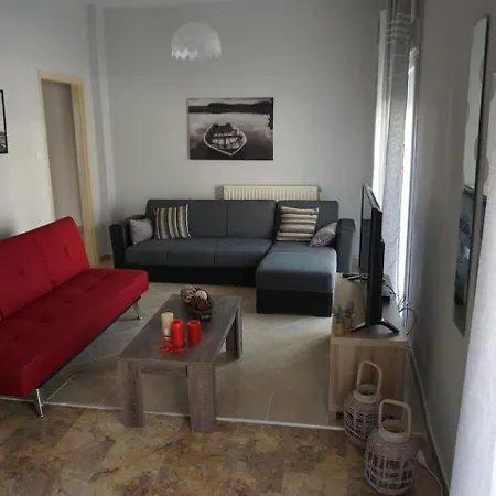 Seaside Family Apartment In Paralia Dionisiou Dış mekan fotoğraf